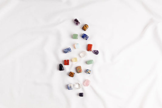 Healing With Crystals - Zivai